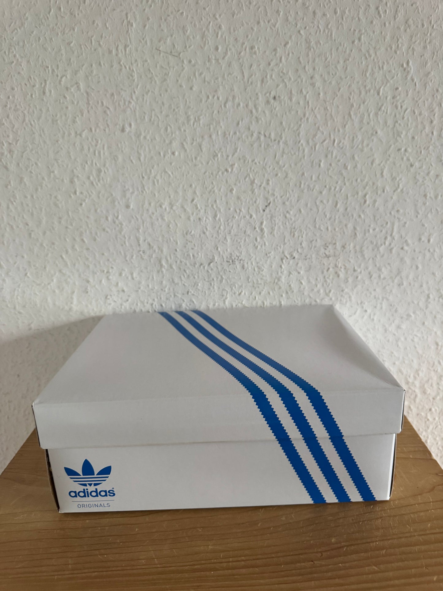Adidas x Jeremy Scott Wings Easy Five Gold Ballet Flats