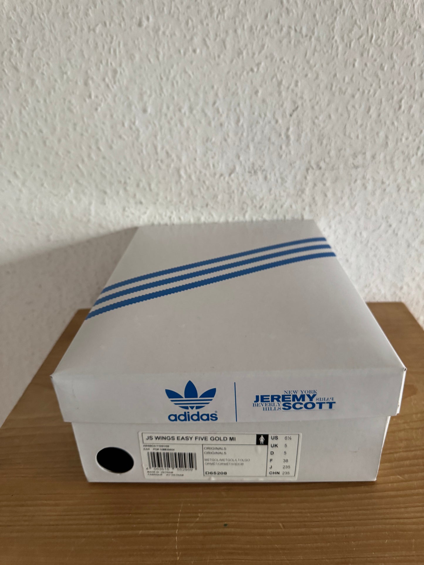 Adidas x Jeremy Scott JS Wings Easy Five Gold Ballet Flats