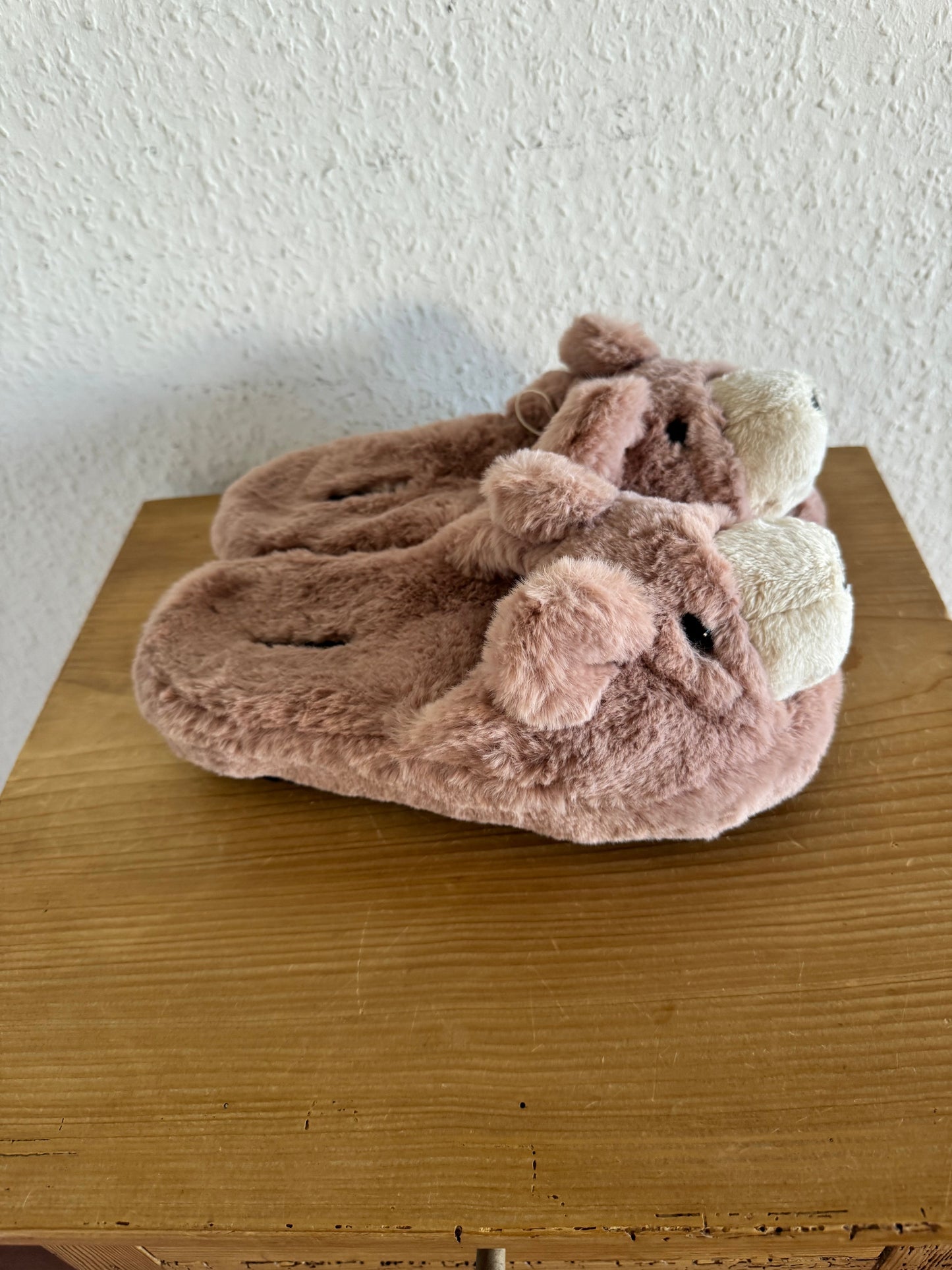 Dolce & Gabbana FW17 Teddy Bear Plush Slippers