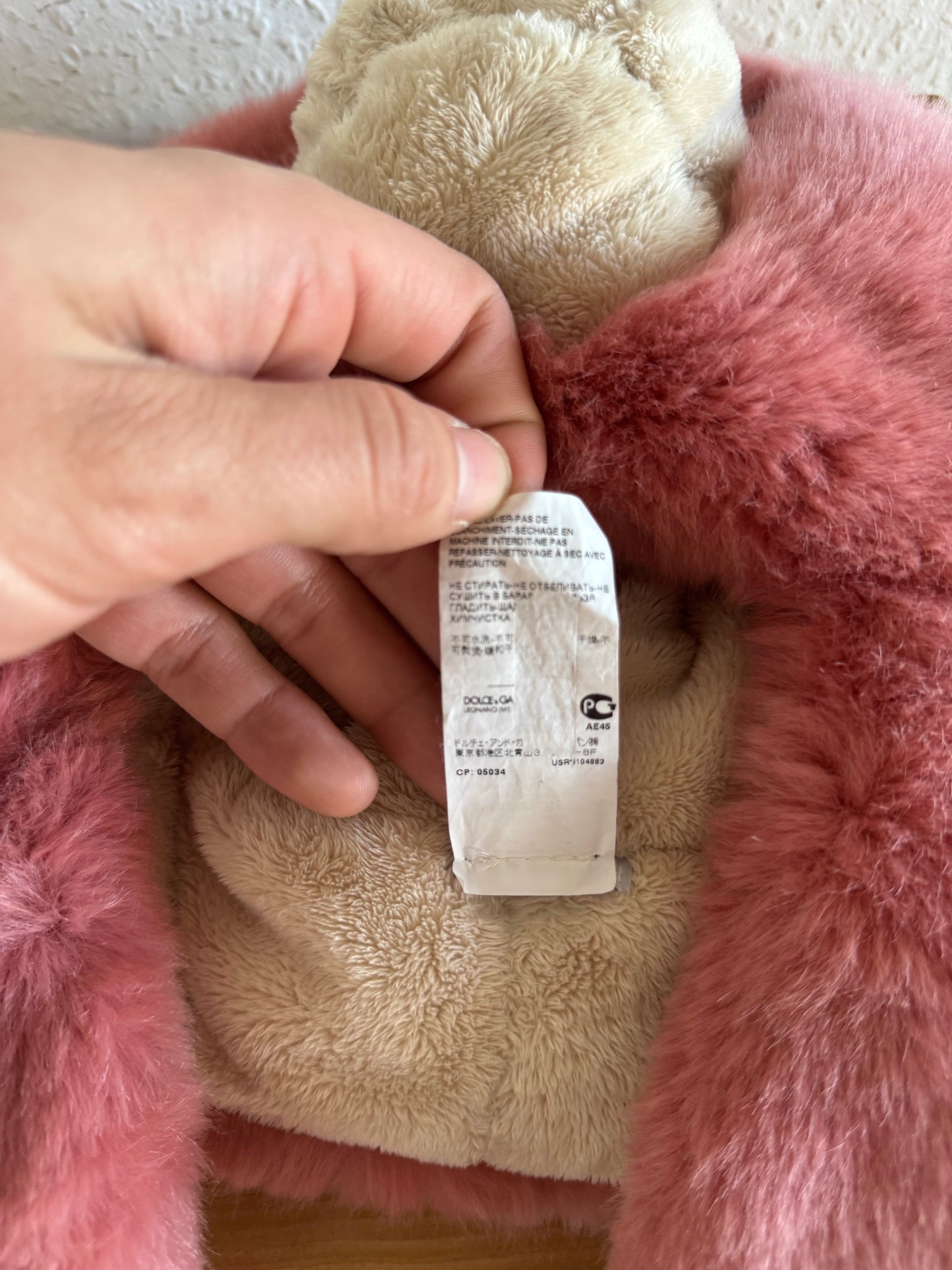 Dolce & Gabbana FW17 Pink Plush Bear Head Hat