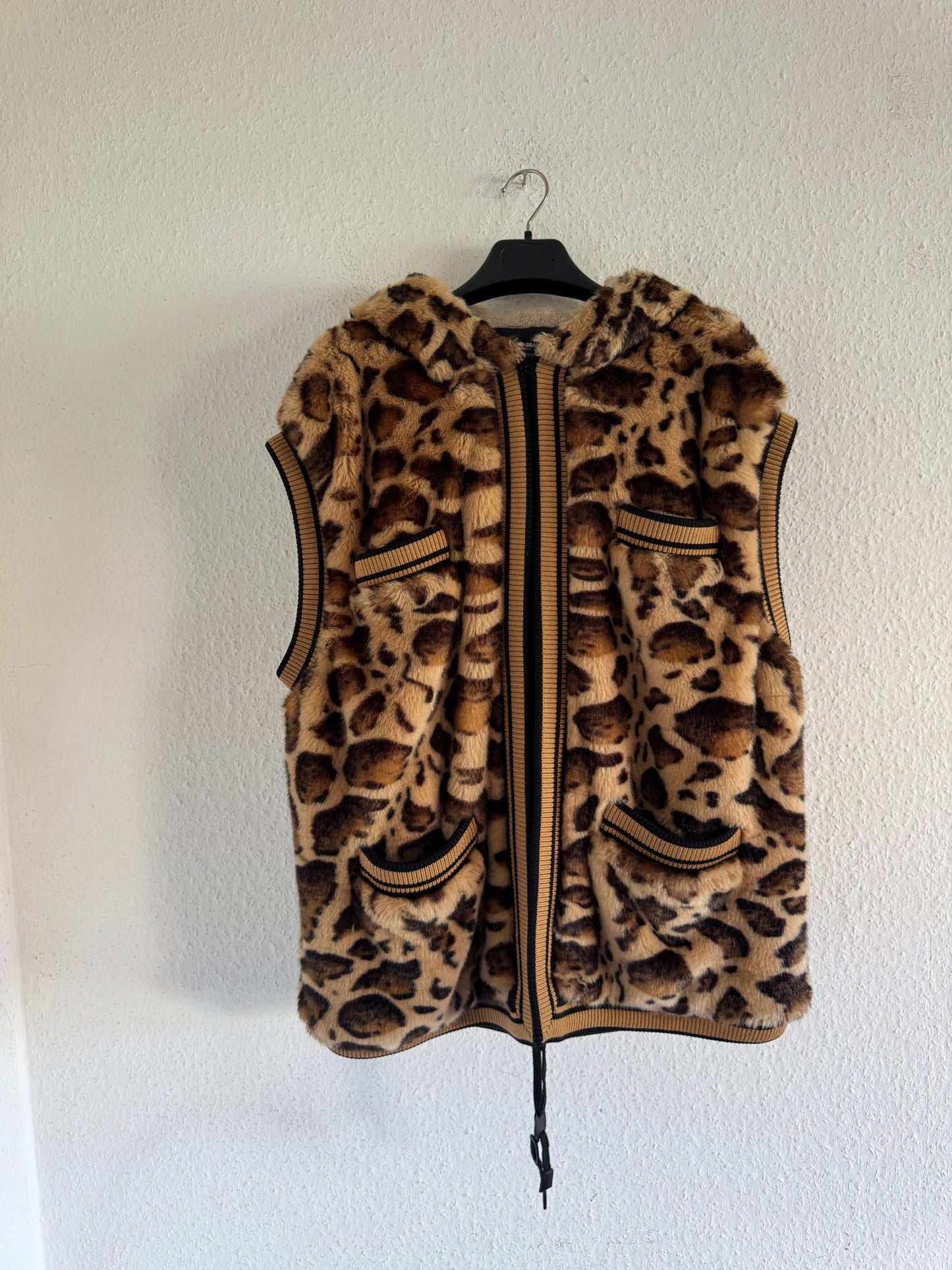 Dolce & Gabbana FW17 Leopard Faux Fur Hooded Vest
