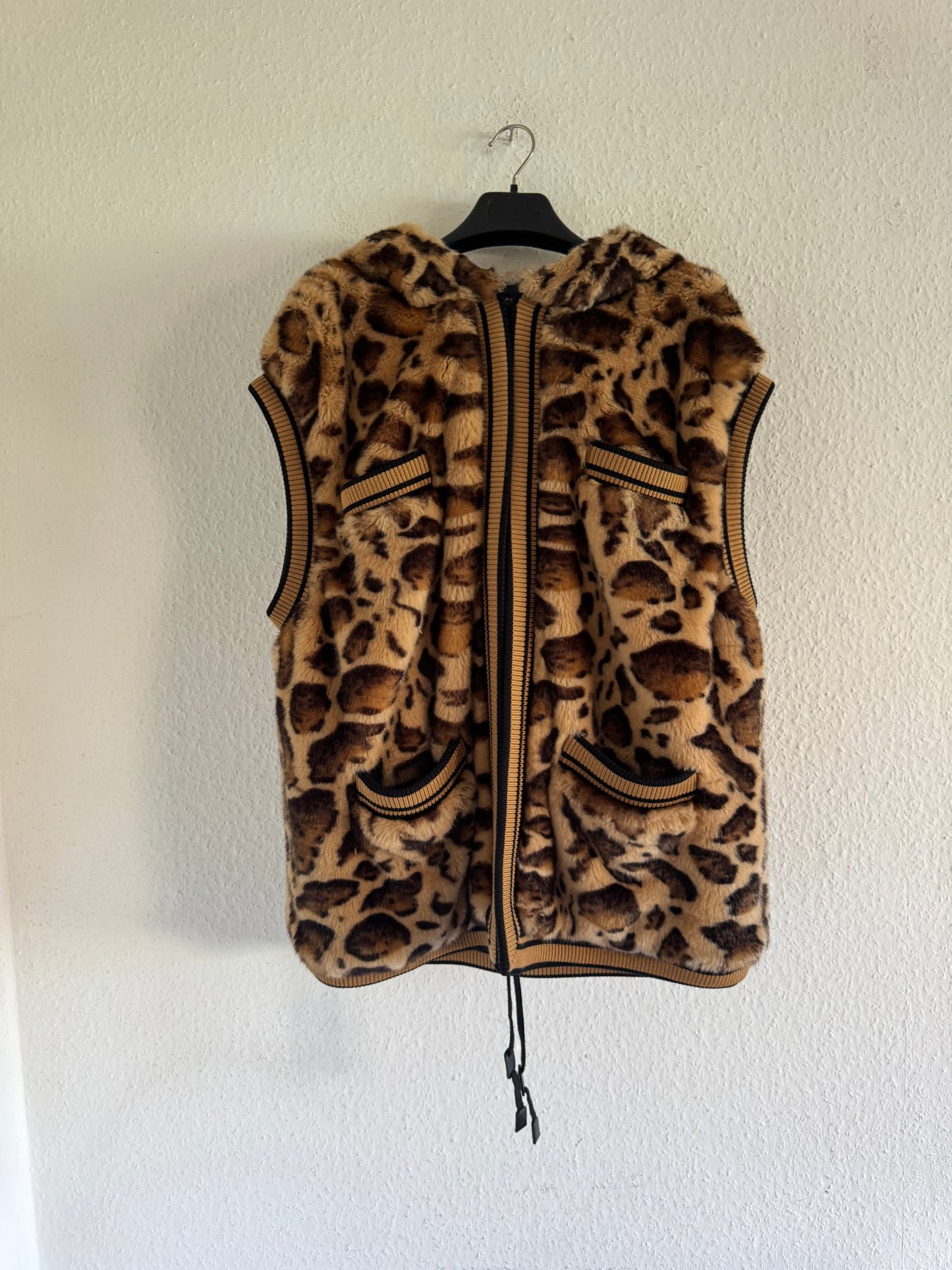 Dolce & Gabbana FW17 Leopard Faux Fur Hooded Vest