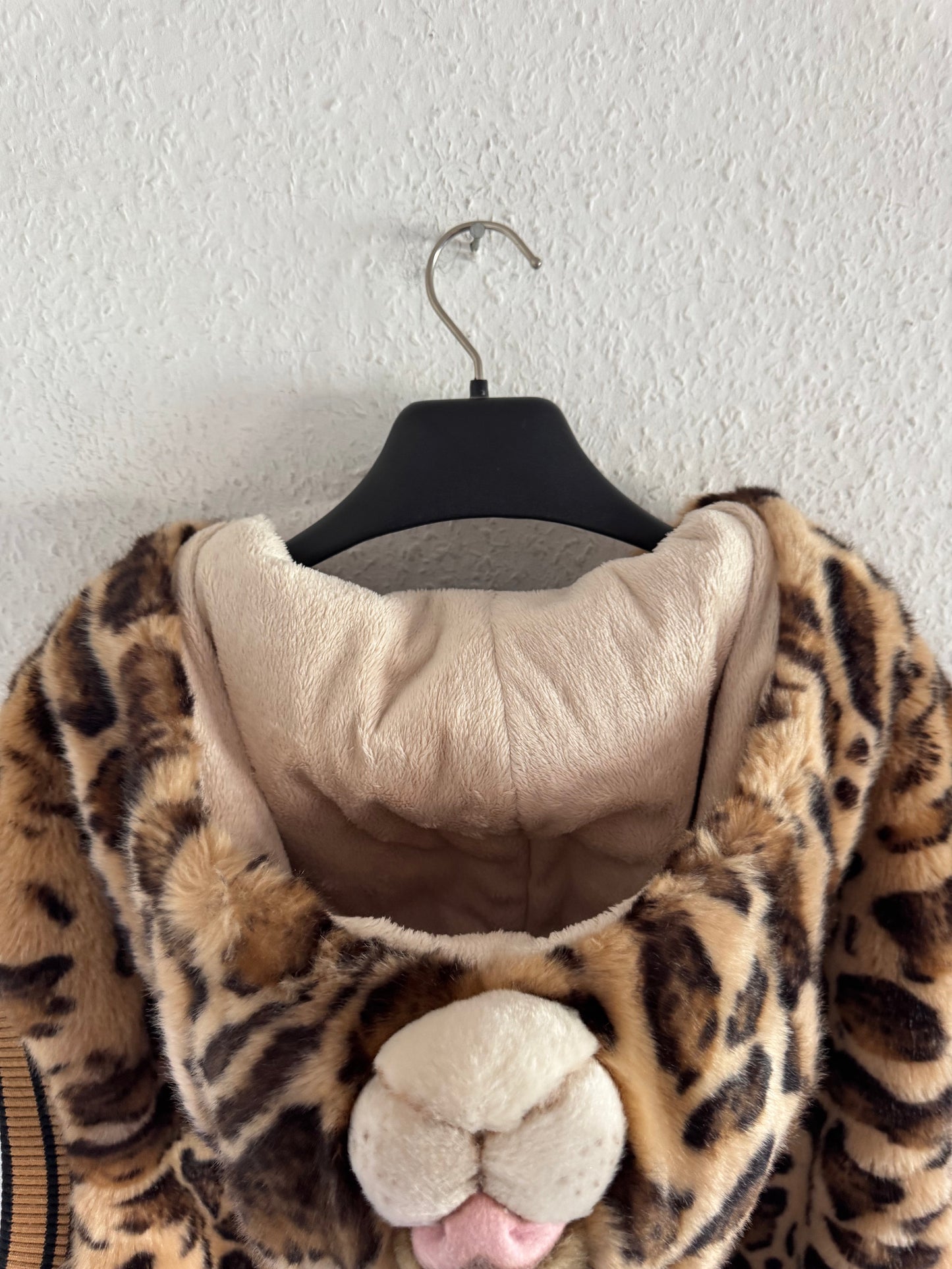 Dolce & Gabbana FW17 Leopard Faux Fur Hooded Vest