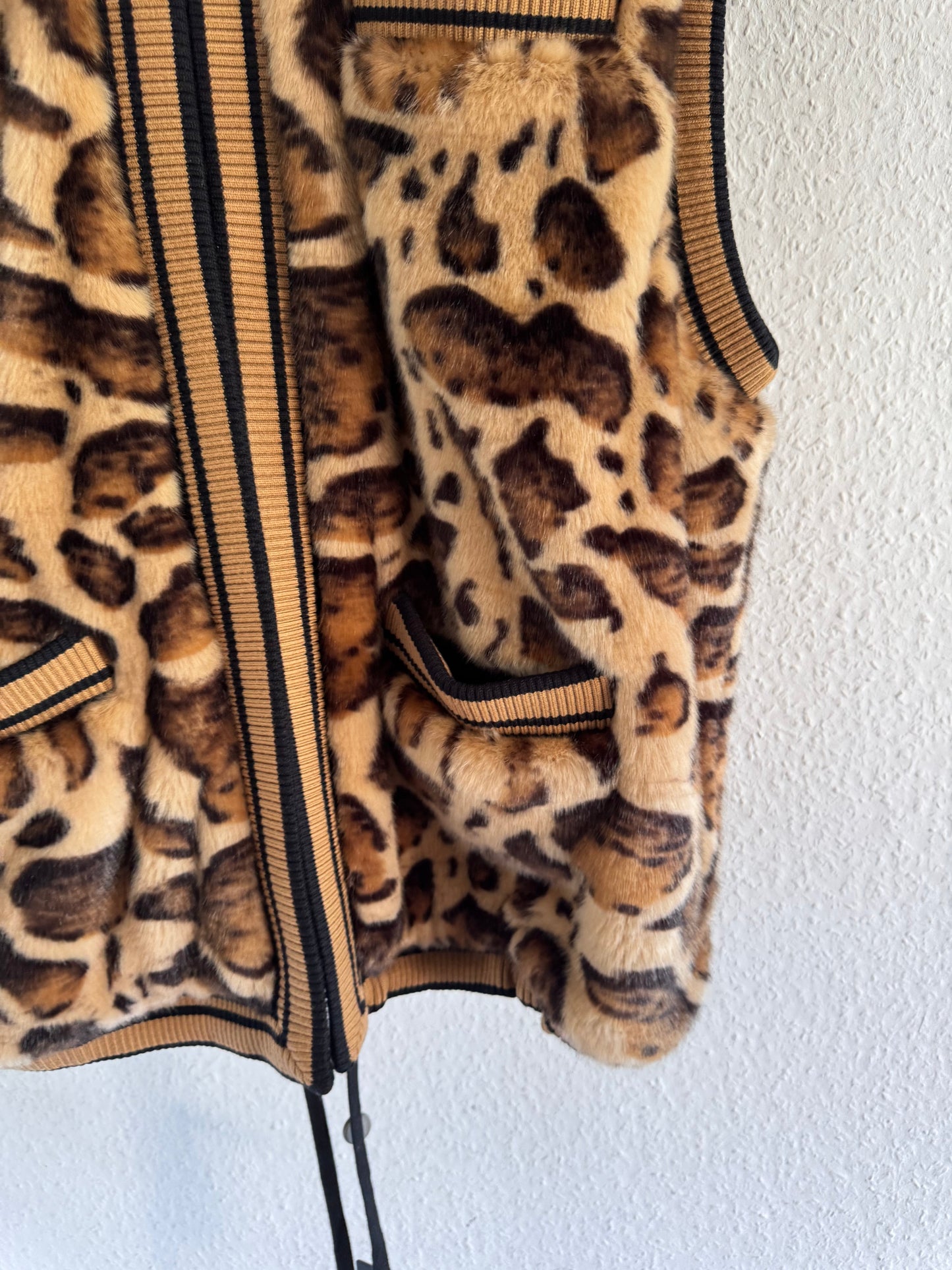 Dolce & Gabbana Fall Winter 2017 Leopard Faux Fur Hooded Vest