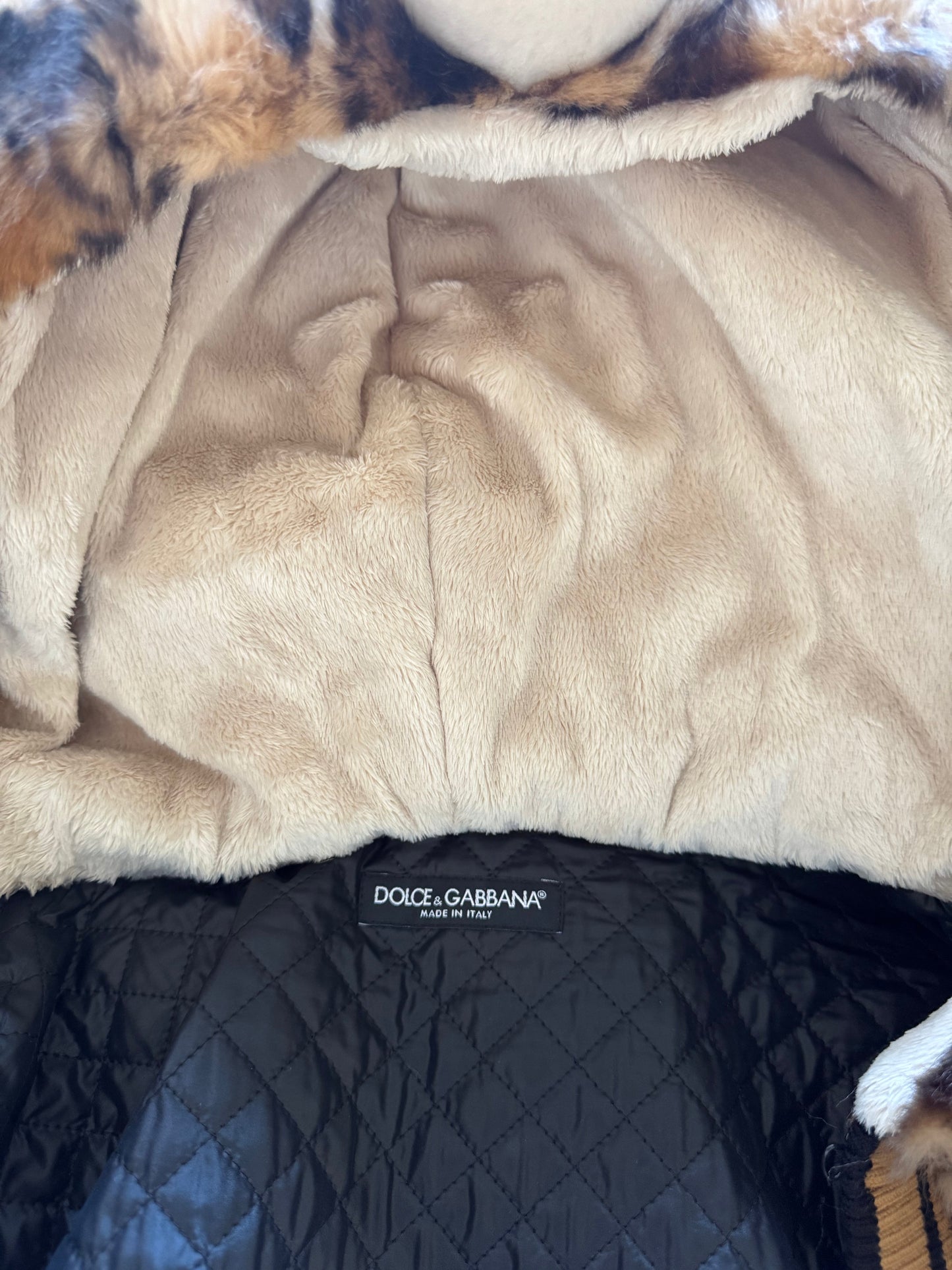 Dolce & Gabbana Fall Winter 2017 Leopard Faux Fur Hooded Vest