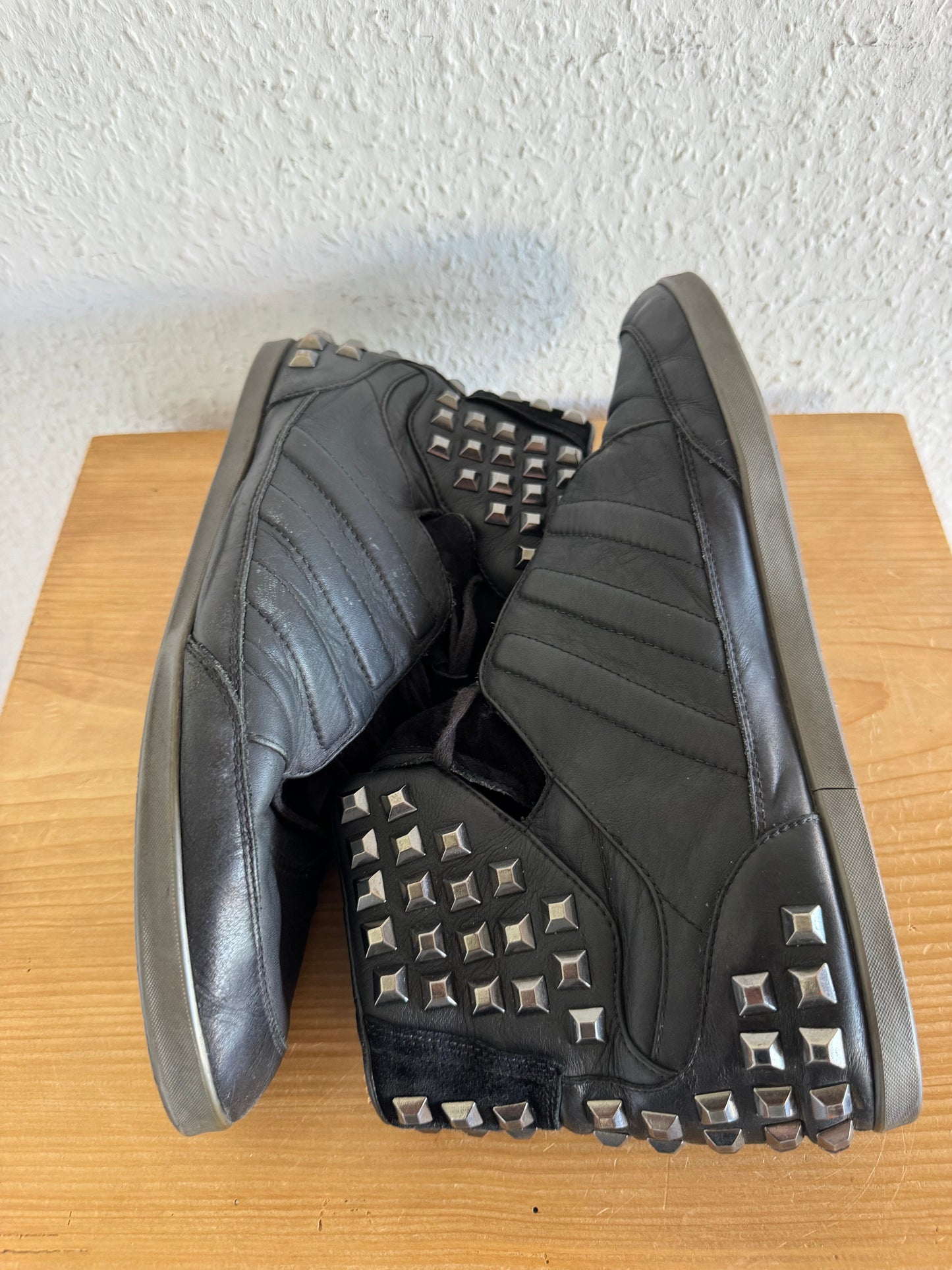 Y-3 Honja High Studded Sneakers