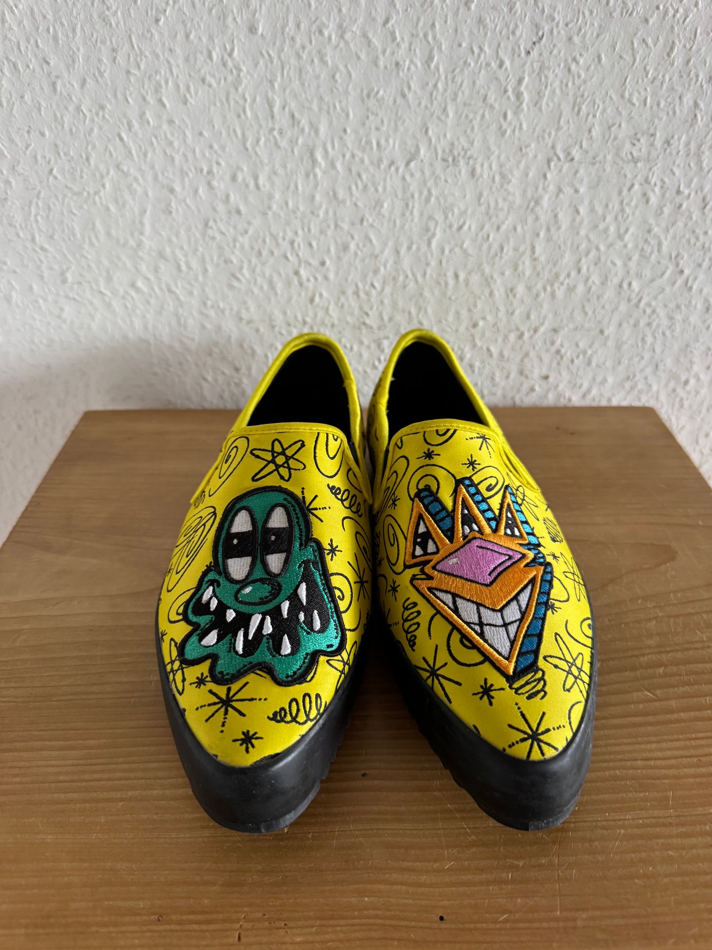 Adidas x Jeremy Scott Art Print Yellow Slip-On