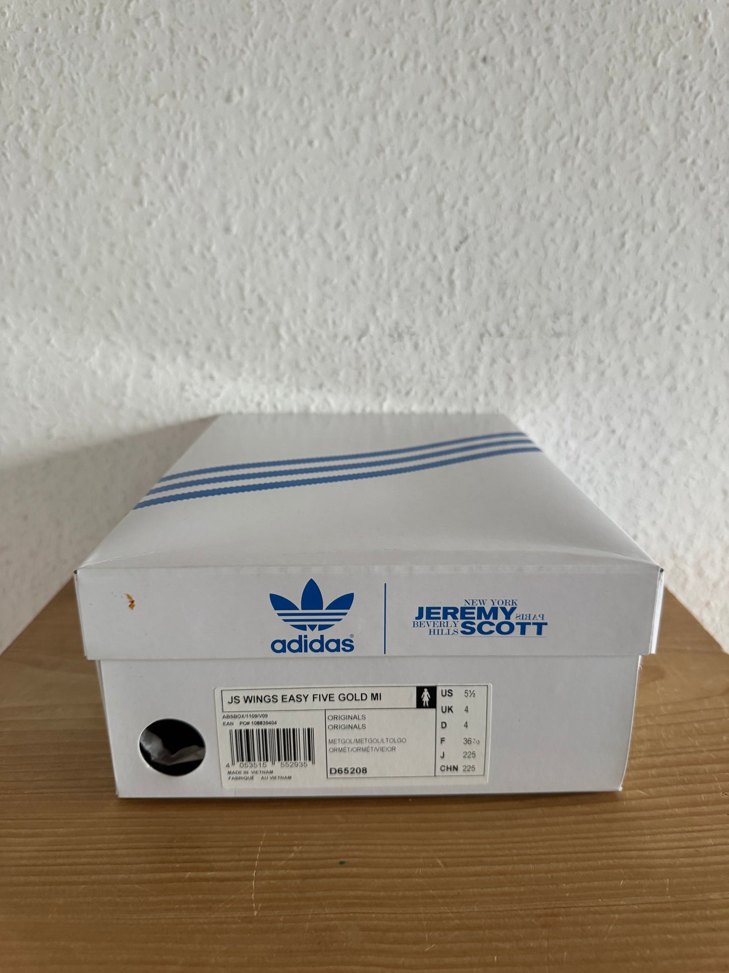Adidas x Jeremy Scott Wings Easy Five Gold Ballet Flats