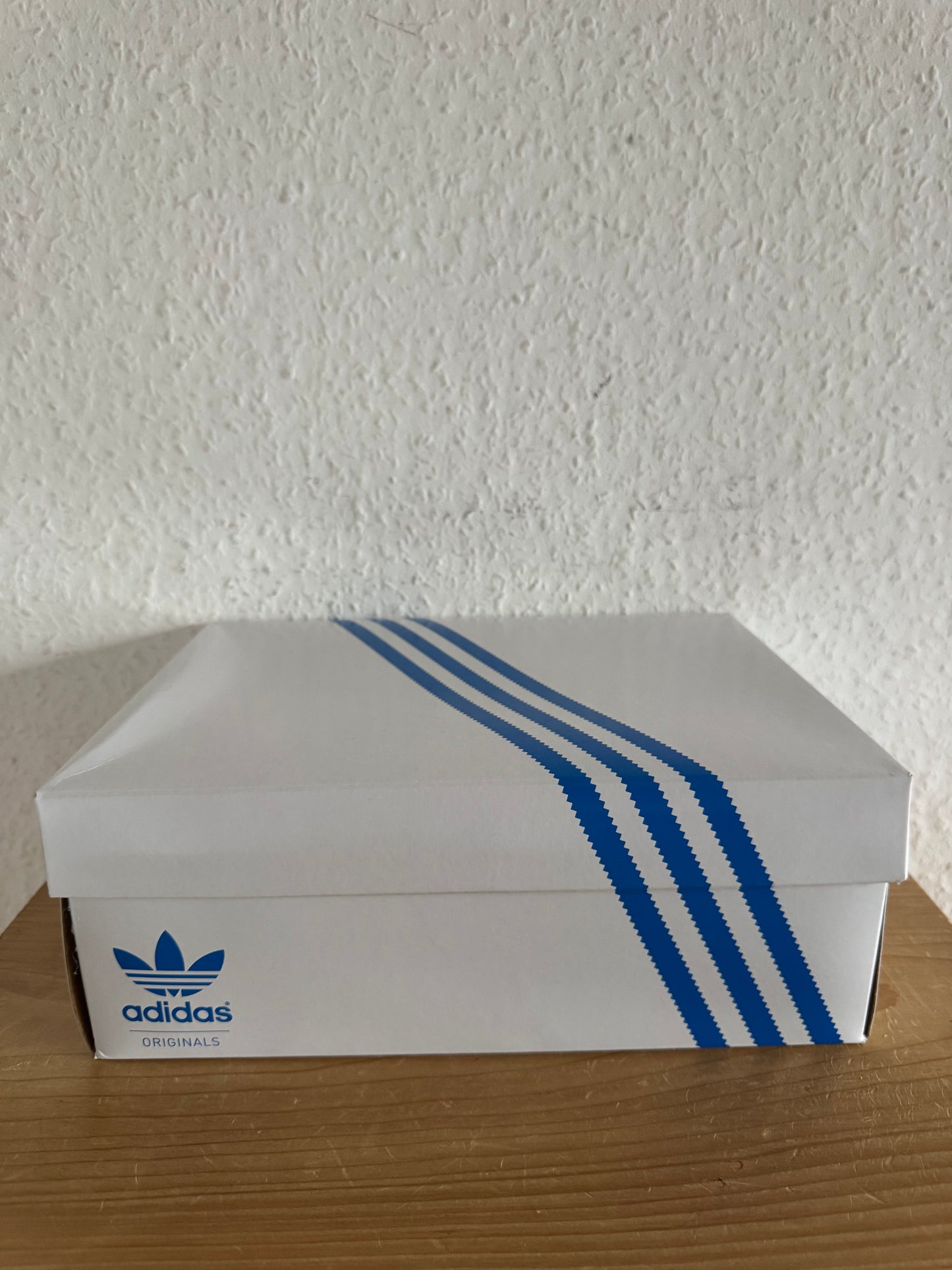 Adidas x Jeremy Scott Wings Easy Five Gold Ballet Flats