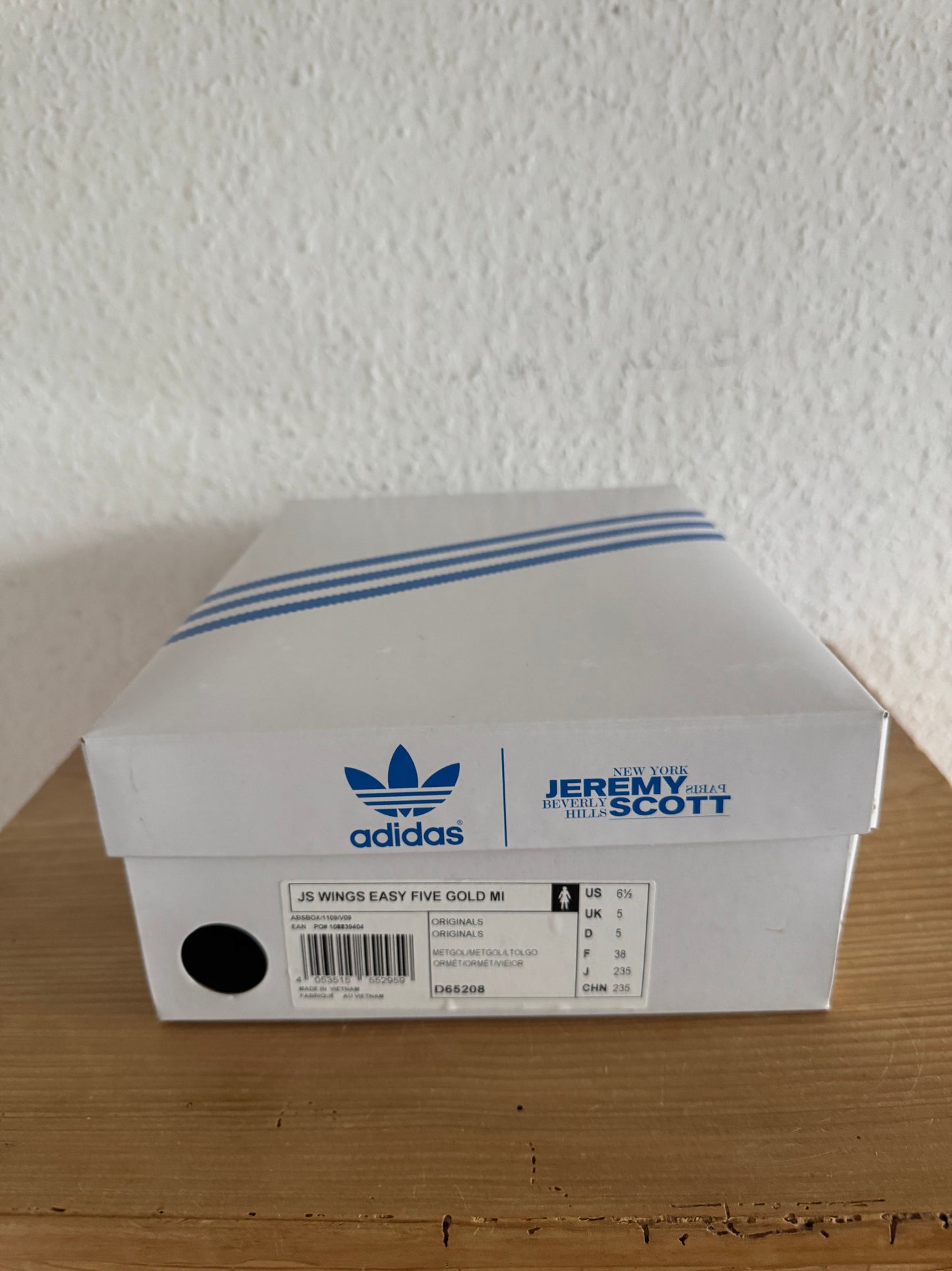Adidas x Jeremy Scott JS Wings Easy Five Gold Ballet Flats