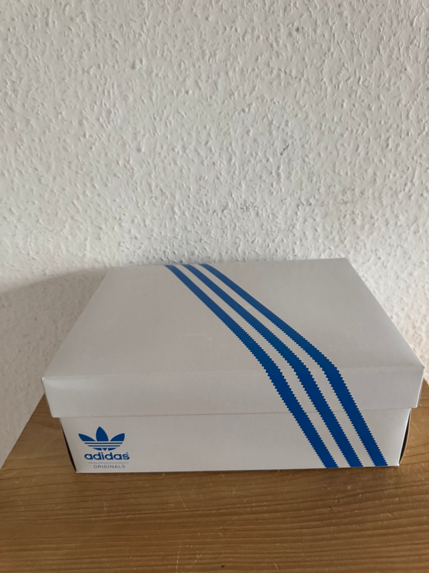 Adidas x Jeremy Scott JS Wings Easy Five Gold Ballet Flats