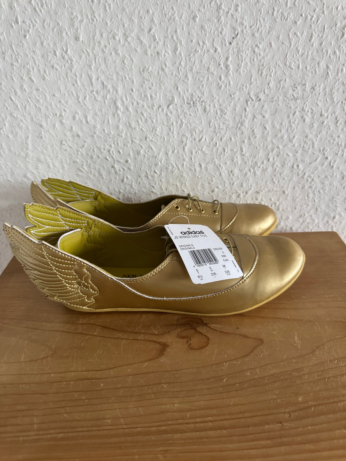 Adidas x Jeremy Scott JS Wings Easy Five Gold Ballet Flats