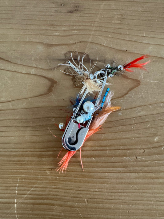 Burberry Feather & Pearl Kilt Pin Charm