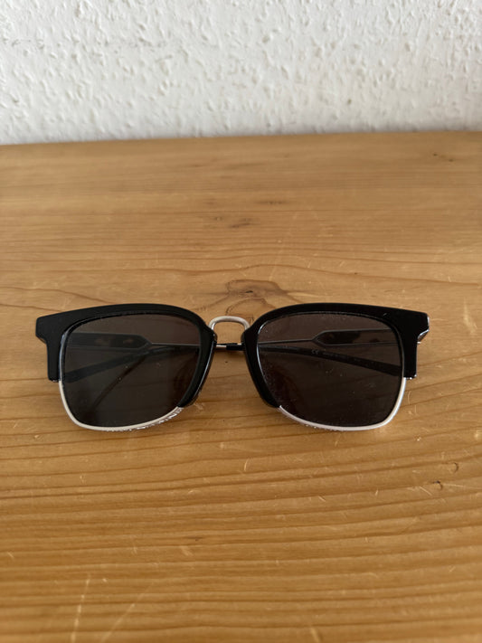 CKNYC1878S Titanium Bridge Sunglasses