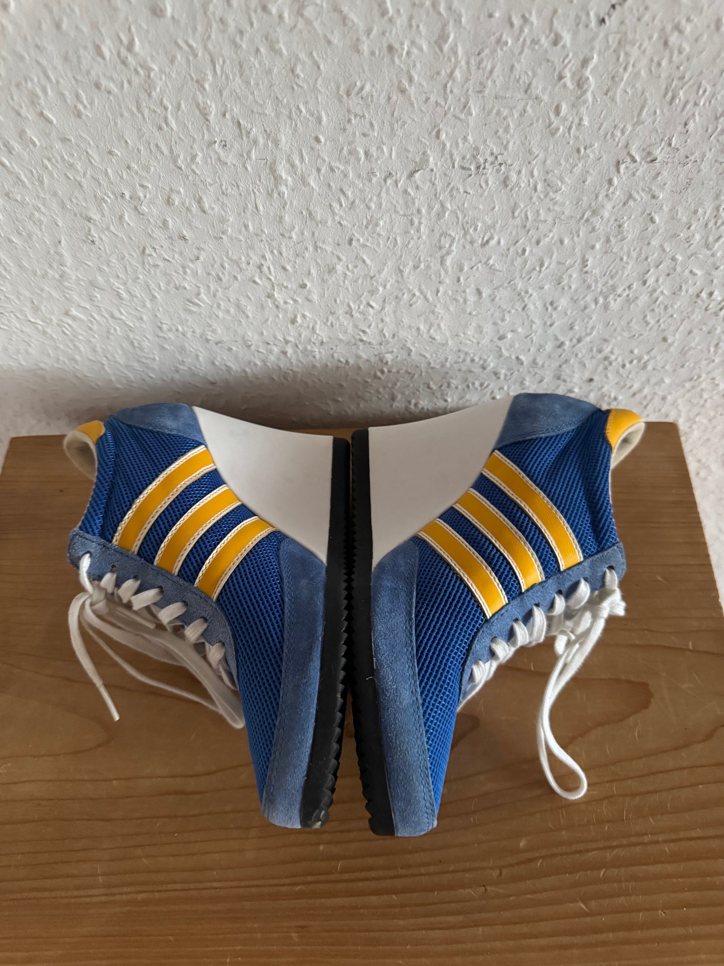 Adidas × Jeremy Scott JS Arrow Wedge True Blue