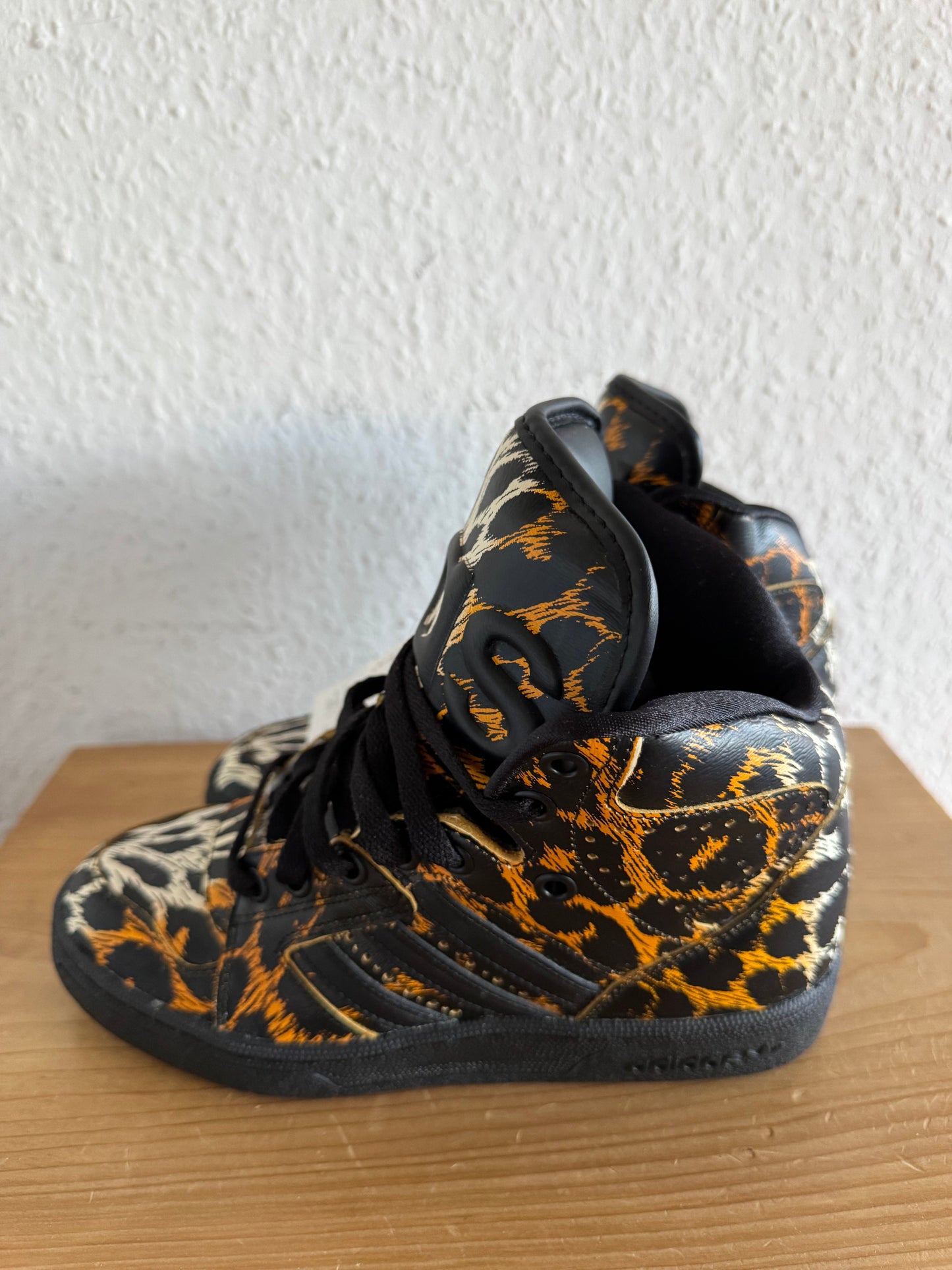 Adidas x Jeremy Scott JS Instinct Hi Leopard