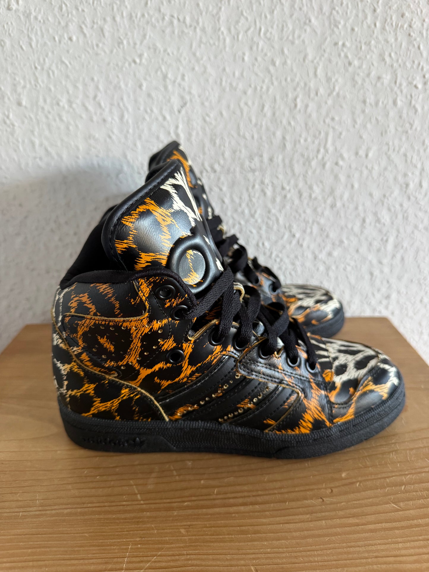 Adidas x Jeremy Scott JS Instinct Hi Leopard