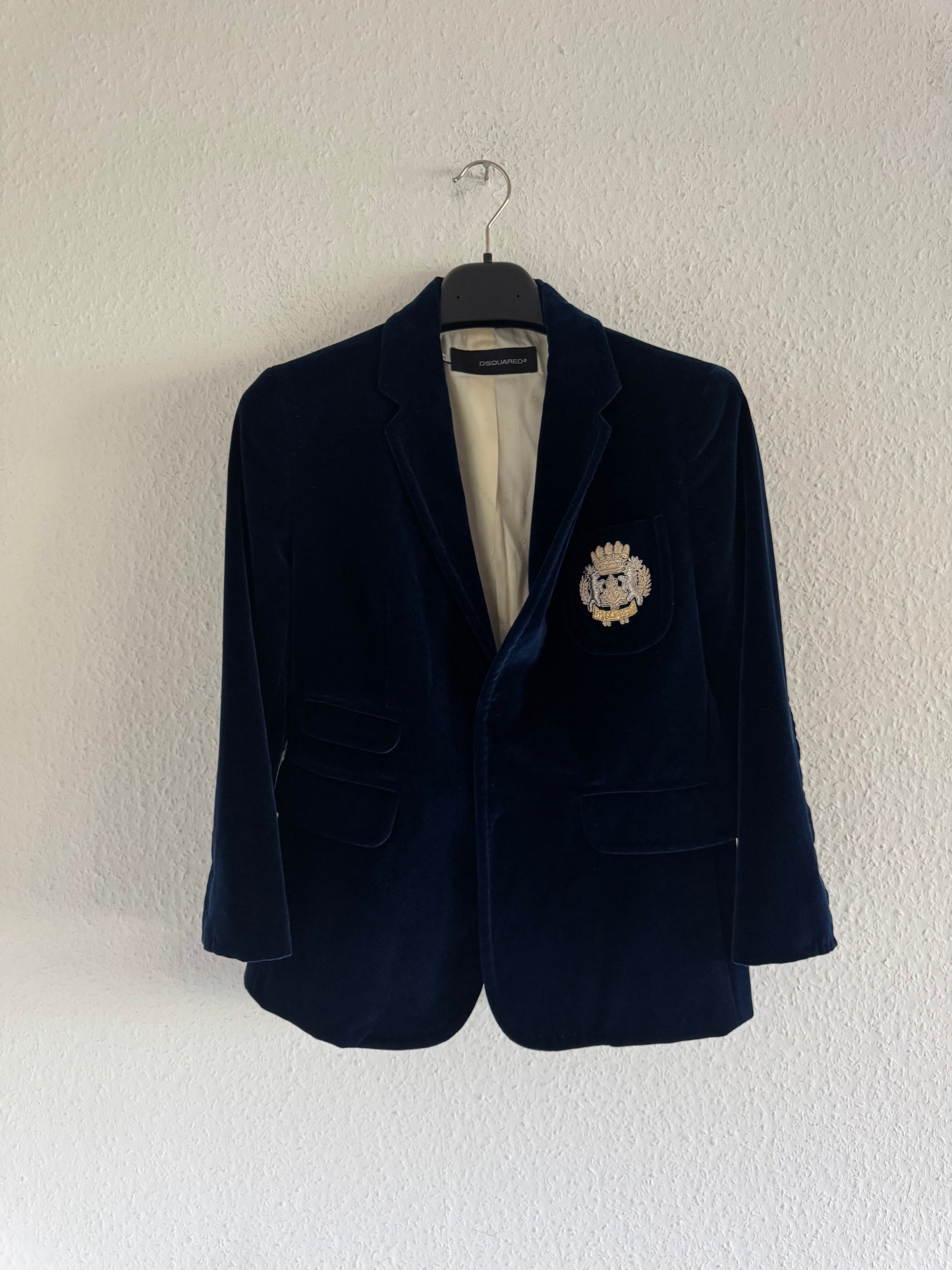 Dsquared2 FW06 Crest Patch Velvet Blazer