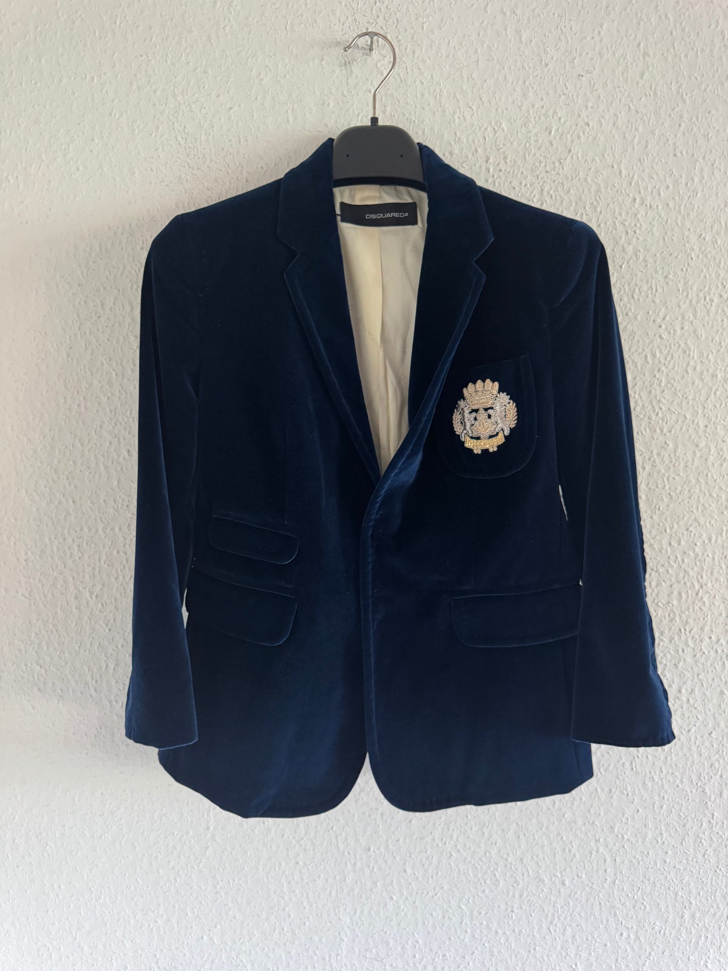 Dsquared2 FW06 Crest Patch Velvet Blazer