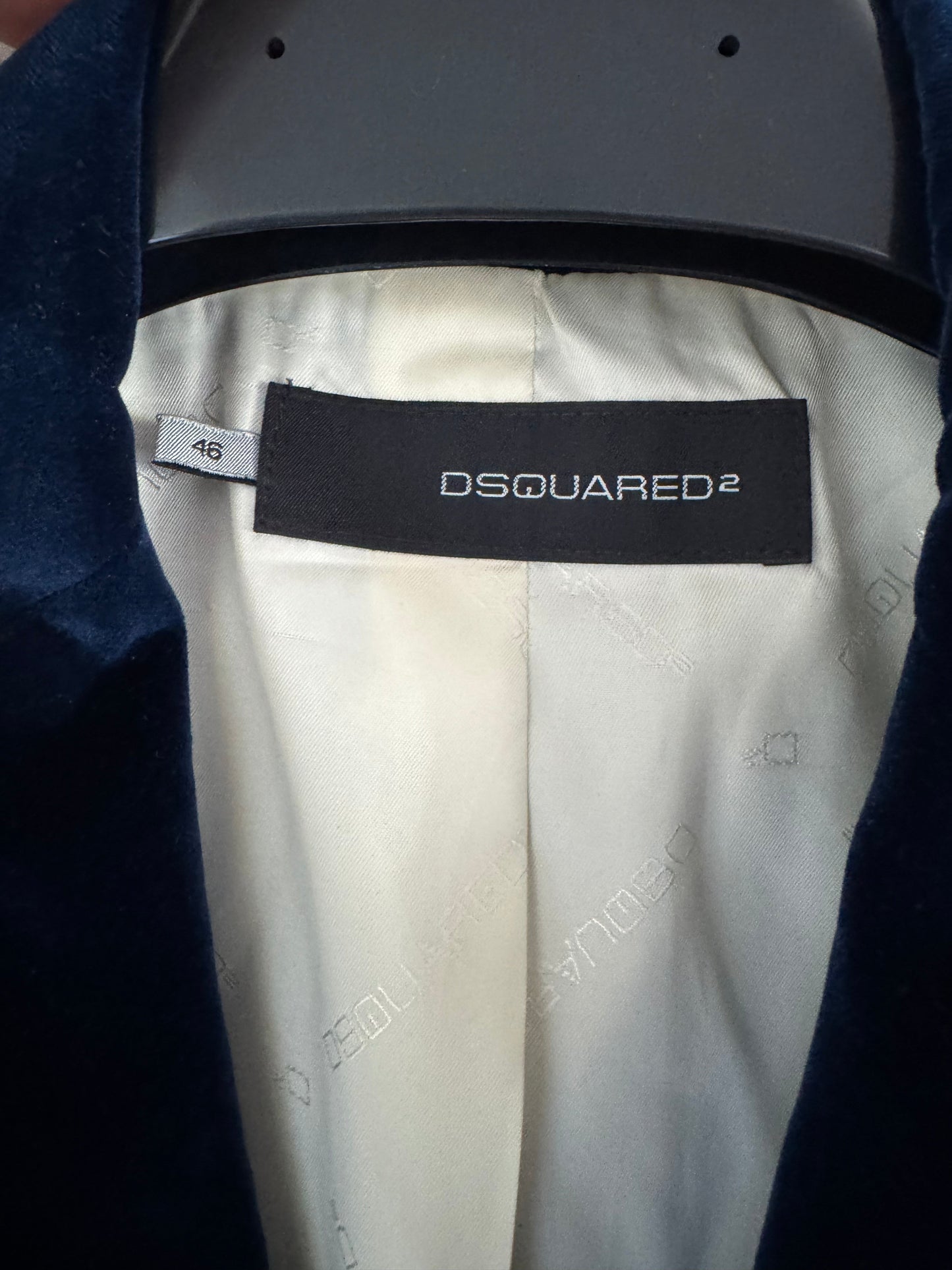 Dsquared2 FW06 Crest Patch Velvet Blazer