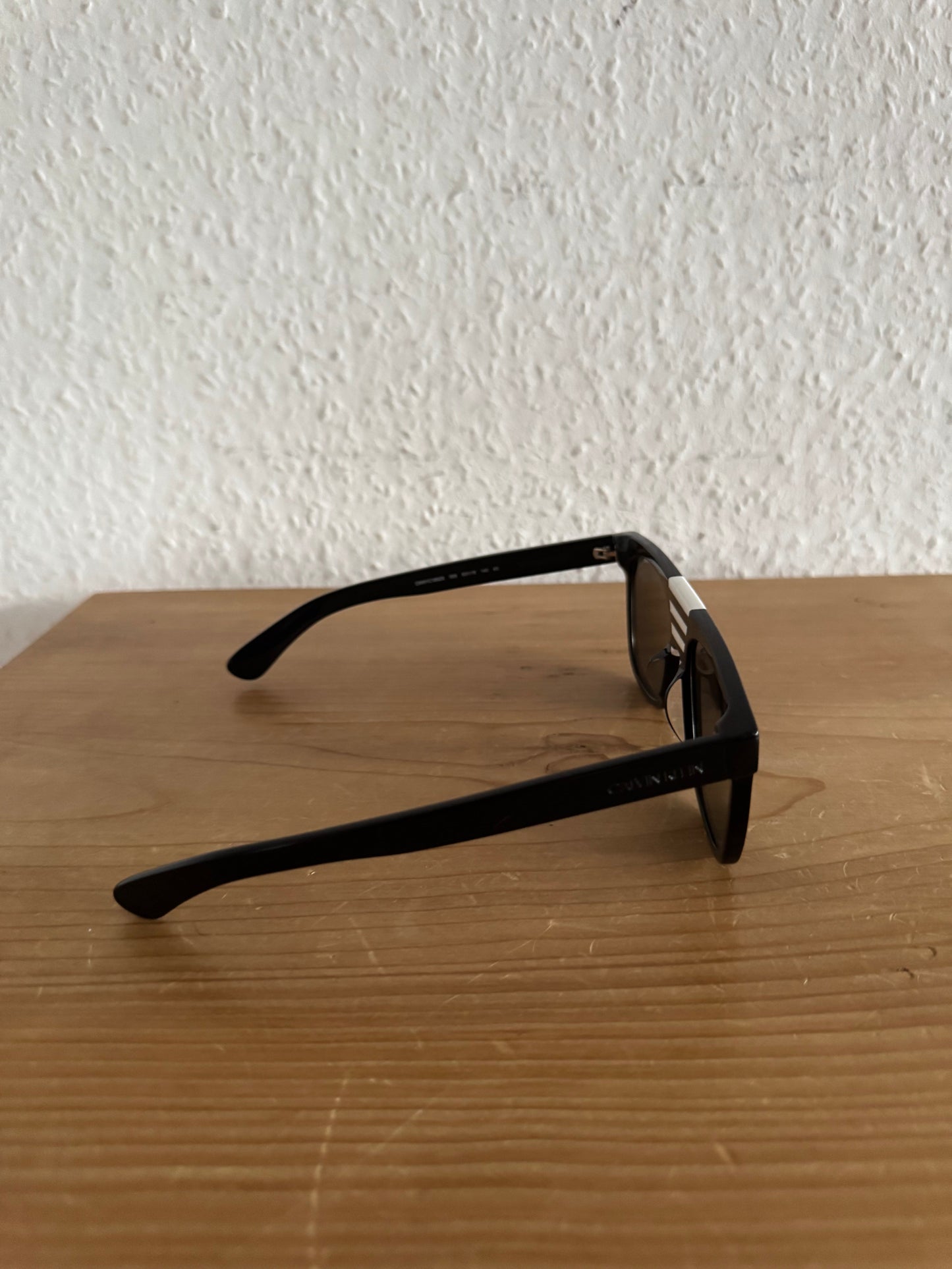 CKNYC1852S Stripe Bridge Sunglasses