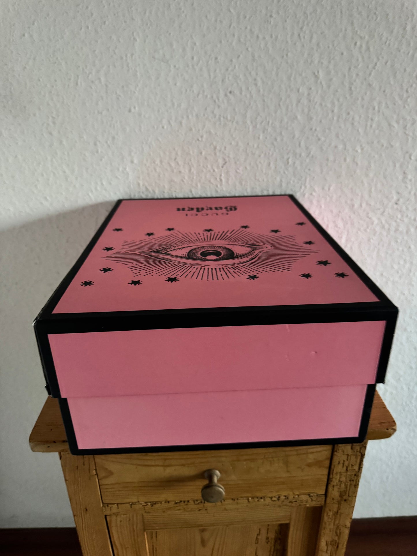 Gucci Garden Flashtrek Sneakers