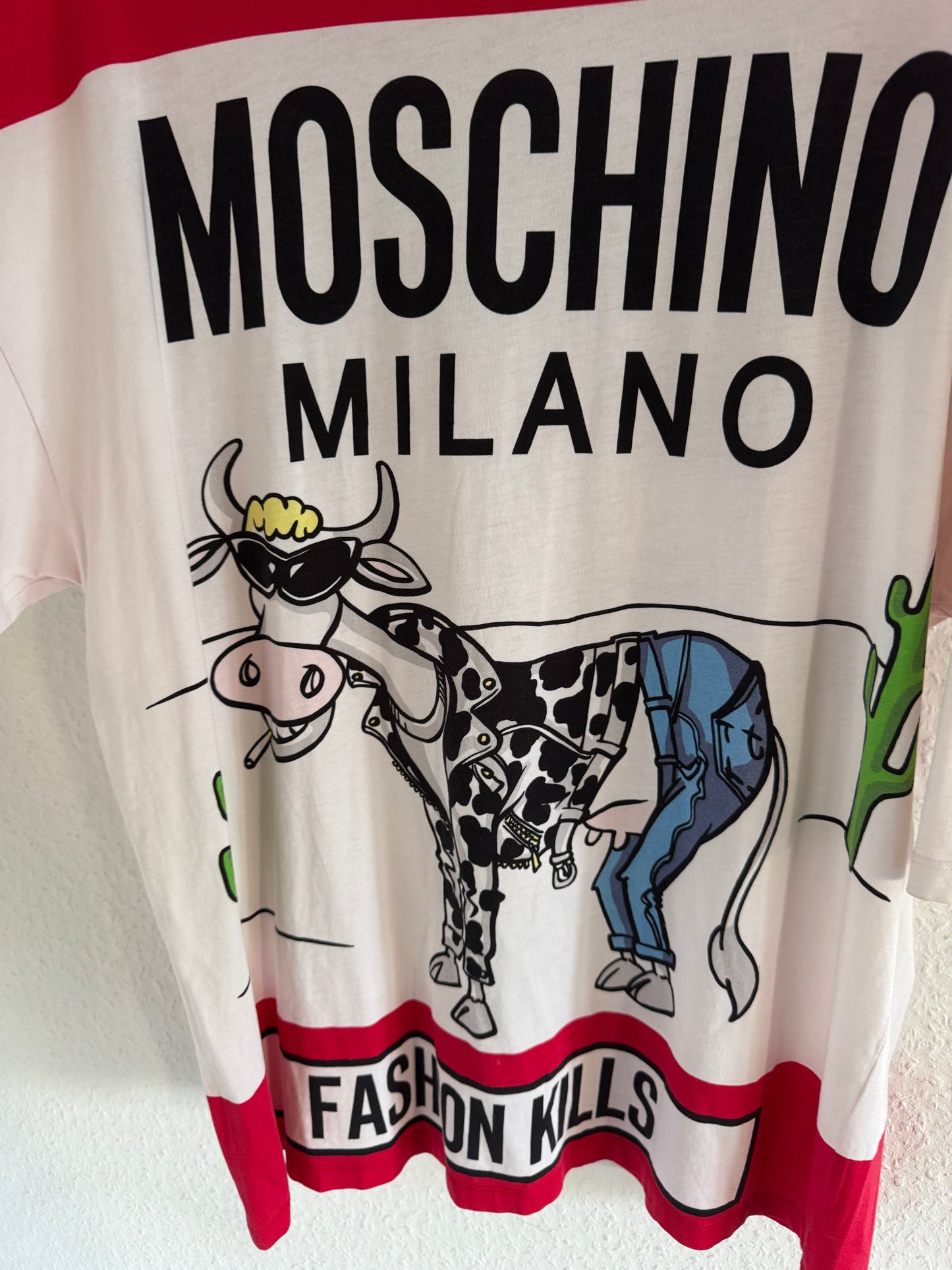 Moschino Oversized Fashion Kills Cow Graphic T-Shirt